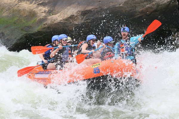 Le rafting en eau vive : Techniques et frissons