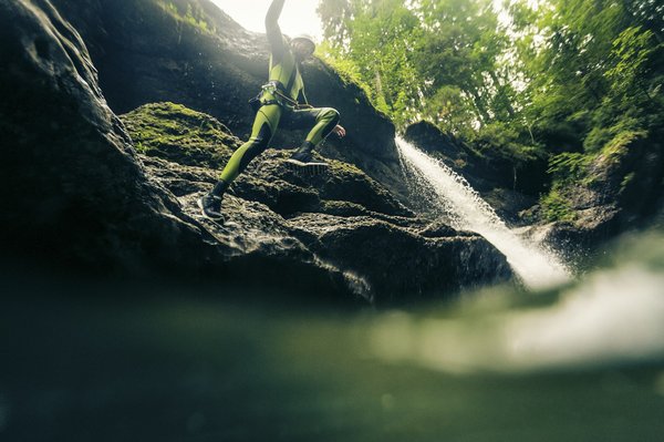 Qui peut faire du canyoning ?